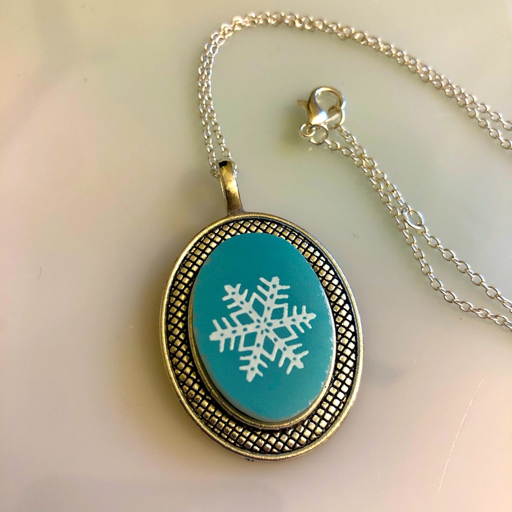 Vintage upcycled Pyrex Turquoise Snowflake handmade necklace pendant charm